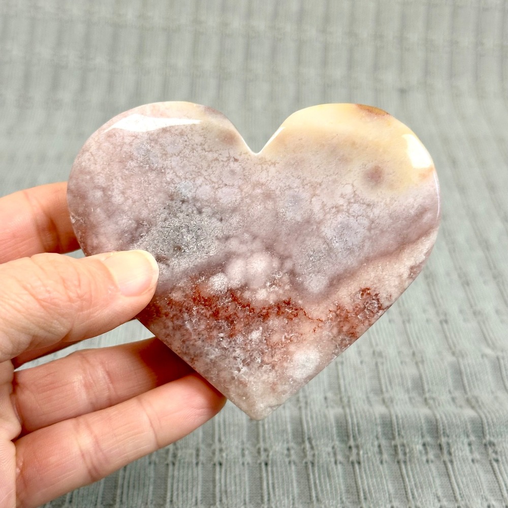 Natural Pink Amethyst Heart Carving Crystal Love Gemstone Healing Stone